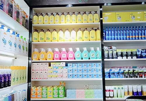 小小日化雜貨店的背后，竟藏著一套賺錢秘籍——生活日用品的“另類”生意經